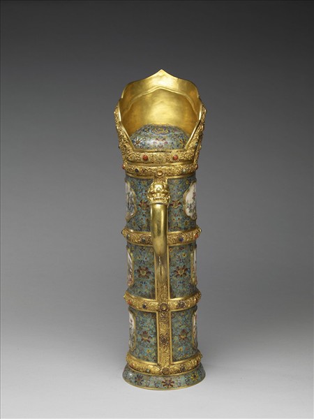 掐絲兼繪琺瑯多穆壺