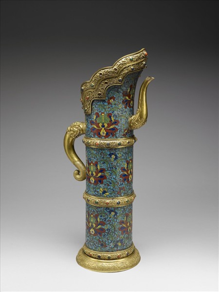 掐絲琺瑯番蓮紋多穆壺