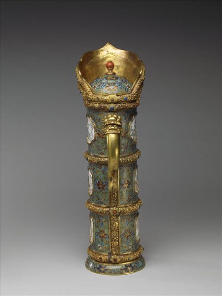 掐絲兼繪琺瑯多穆壺