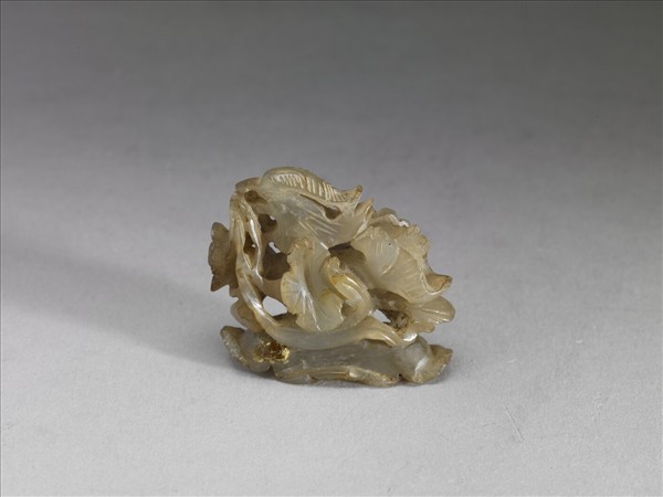 鴛鴦荷葉紋玉頂