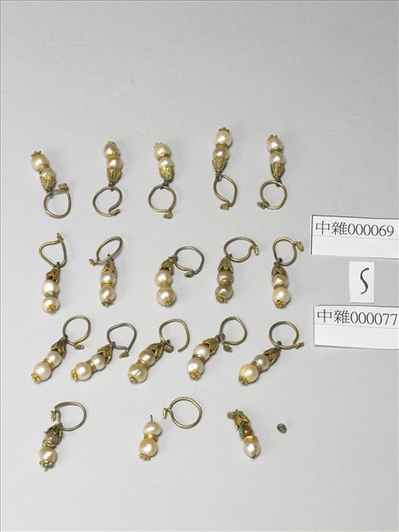 銅鍍金珍珠耳墜（一對）