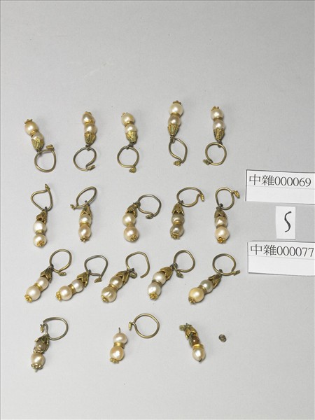 銅鍍金珍珠耳墜（一對）