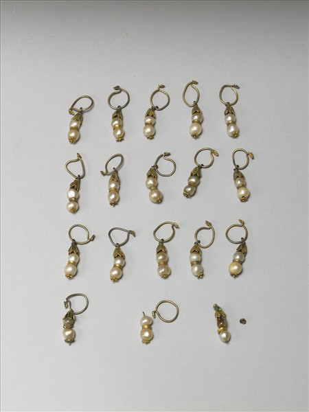 銅鍍金珍珠耳墜（一對）