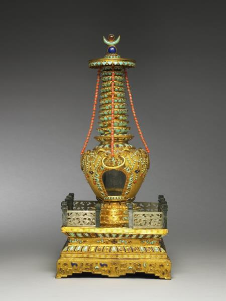 鍍金嵌珊瑚松石藏式塔形龕