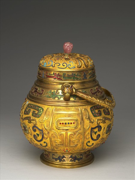 銅鍍金獸面紋提梁卣