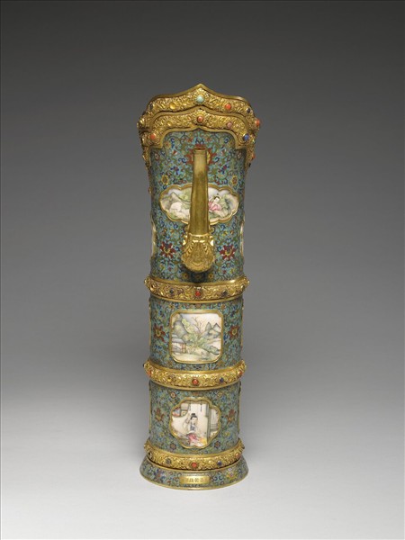 掐絲兼繪琺瑯多穆壺