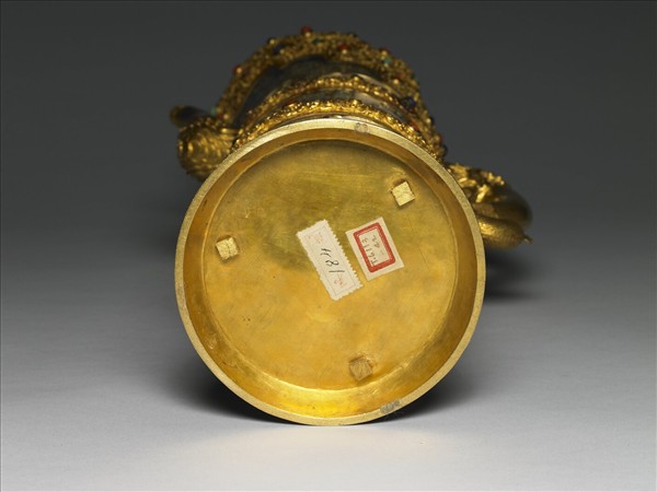 掐絲兼繪琺瑯多穆壺