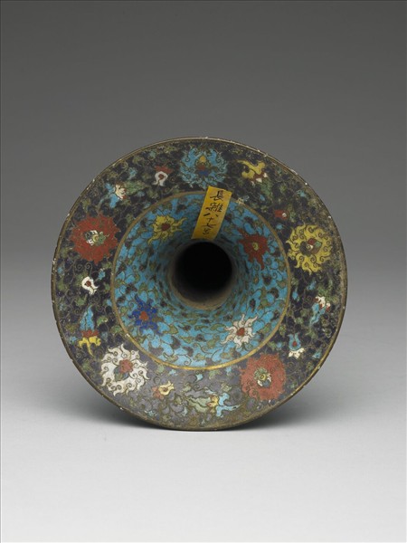 掐絲琺瑯花卉紋觚