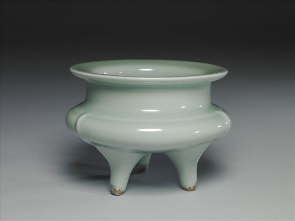 龍泉窯 青瓷鬲式爐