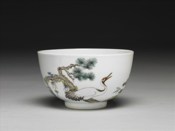 粉彩松鶴長春鍾