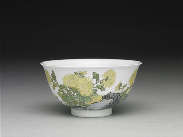 琺瑯彩黃菊花紋杯