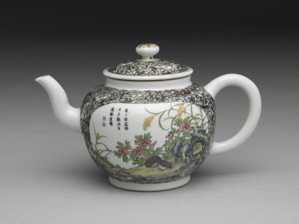 琺瑯彩瓷喜報雙安把壺