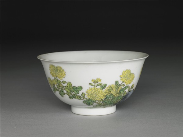 琺瑯彩黃菊花紋杯