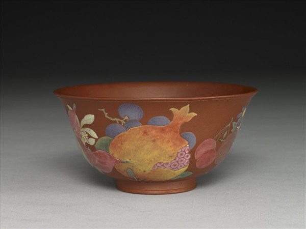 宜興胎畫琺瑯三季花三果碗