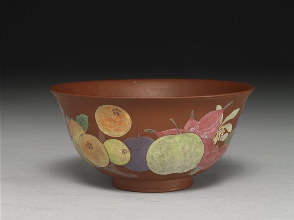 宜興胎畫琺瑯三季花三果碗