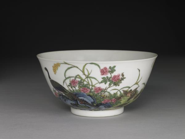 琺瑯彩久安長治碗