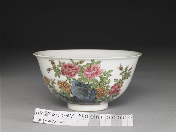 琺瑯彩萬壽圖碗