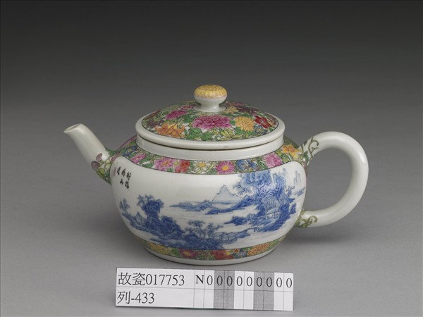 琺瑯彩青山水壺