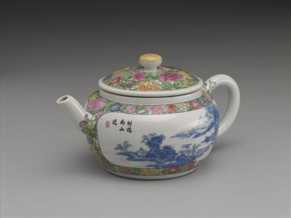 琺瑯彩青山水壺