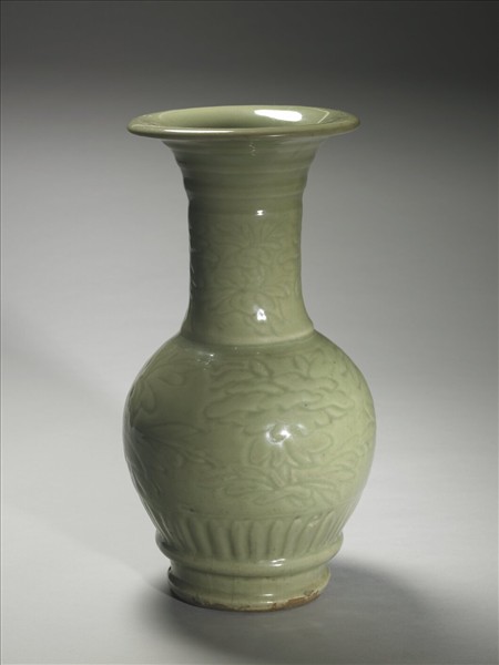 龍泉窯 劃花鳳尾瓶
