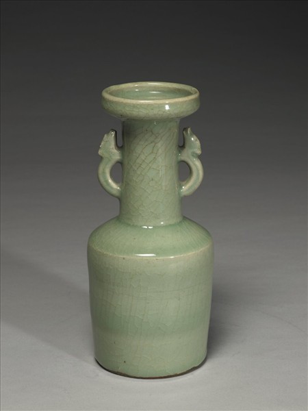 龍泉窯 青瓷獸耳紙槌瓶