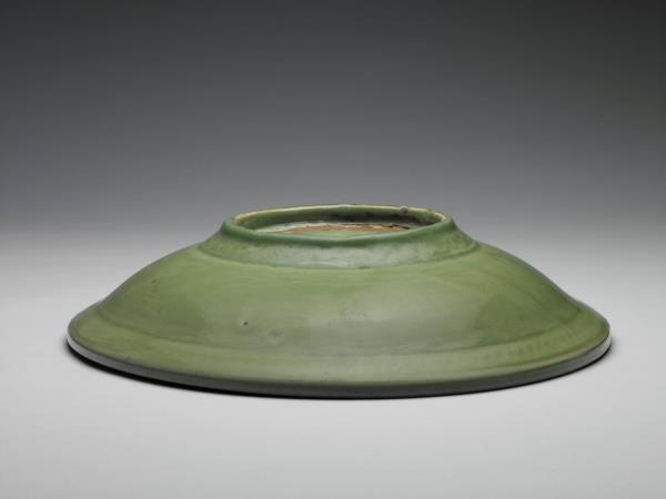 龍泉窯 青瓷印花折沿盤