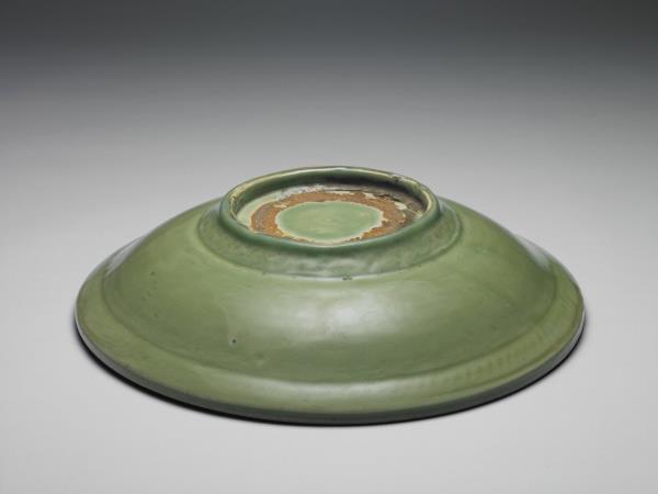 龍泉窯 青瓷印花折沿盤