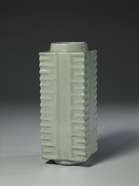 龍泉窯 青瓷琮式瓶