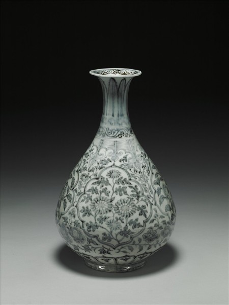 青花花卉玉壺春瓶