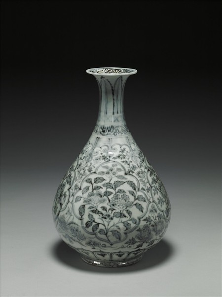 青花花卉玉壺春瓶