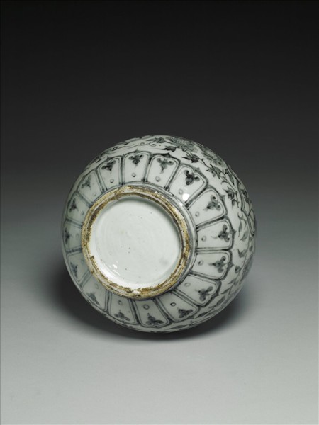 青花花卉玉壺春瓶