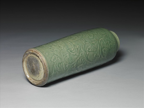 龍泉窯 青瓷劃花花卉長瓶