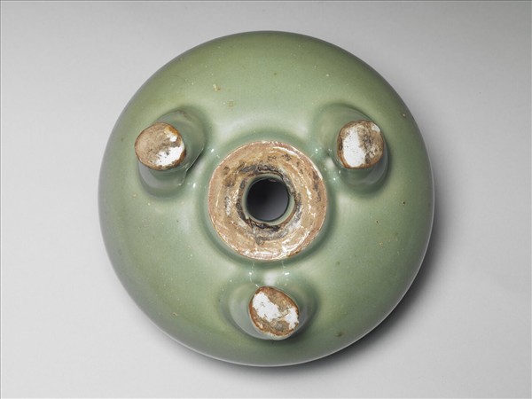 龍泉窯 青瓷鬲式爐