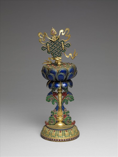 銅鎏金嵌料石八寶-盤長