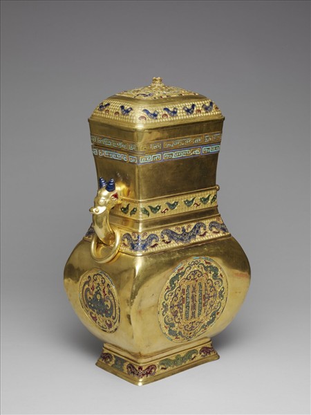 銅胎鍍金仿古萬壽尊