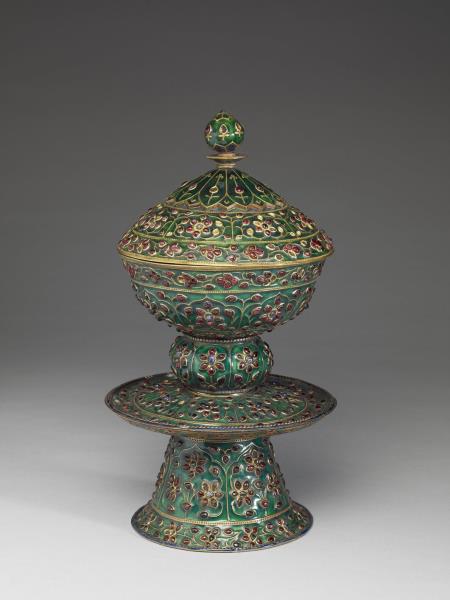 內填琺瑯嵌寶高足蓋碗