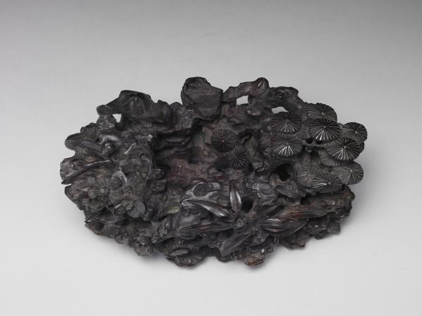 鏤空松竹梅木座