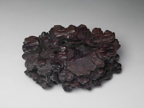 鏤空松竹梅木座