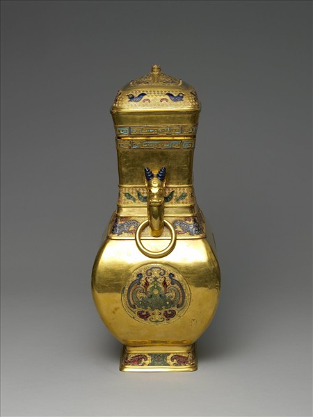 銅胎鍍金仿古萬壽尊