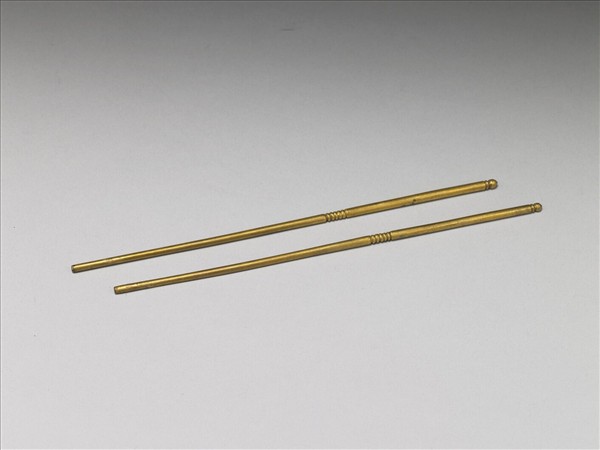 銅鎏金弦紋箸