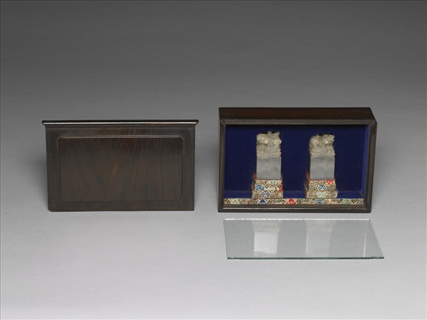 石舐犢情深鈕未刻印