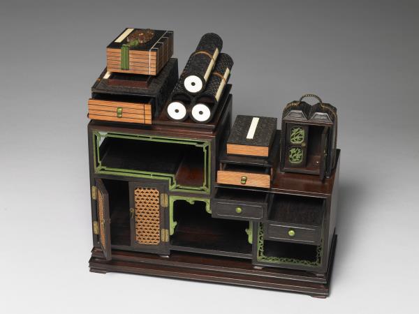 紫檀嵌骨書几式多寶格- 故宮