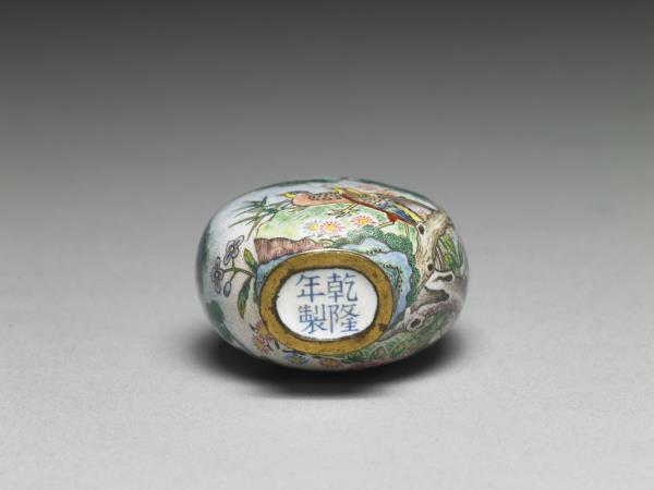 銅胎畫琺瑯花鳥鼻煙壺- 故宮