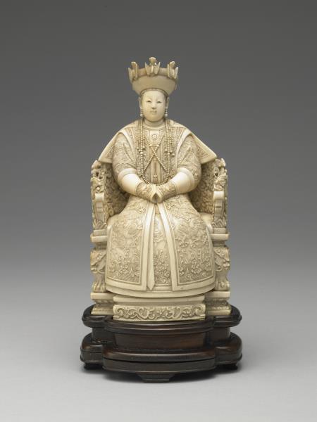 象牙雕乾隆帝后像