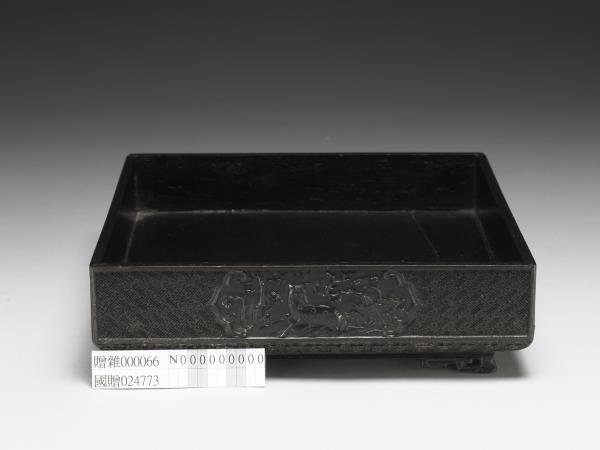 紫檀雕開光駿馬圖盤