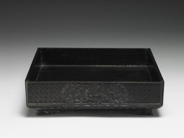 紫檀雕開光駿馬圖盤