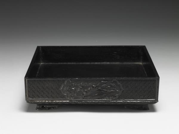 紫檀雕開光駿馬圖盤