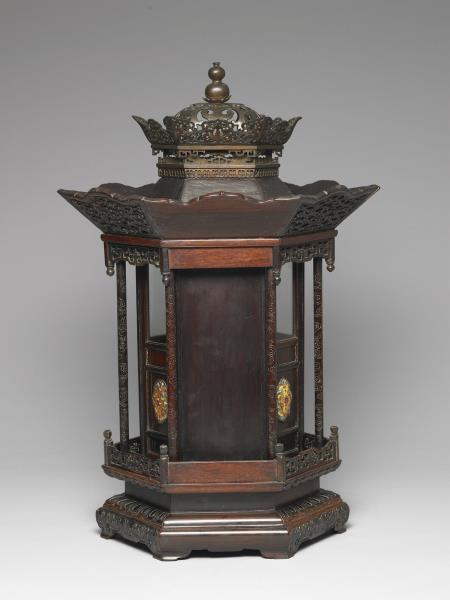 黑漆嵌掐絲琺瑯佛龕