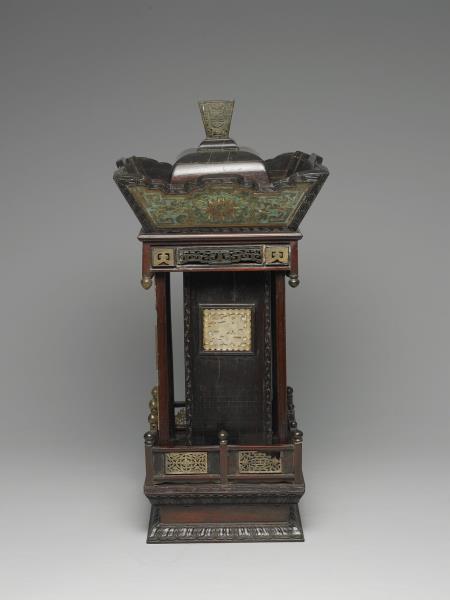 黑漆嵌掐絲琺瑯佛龕