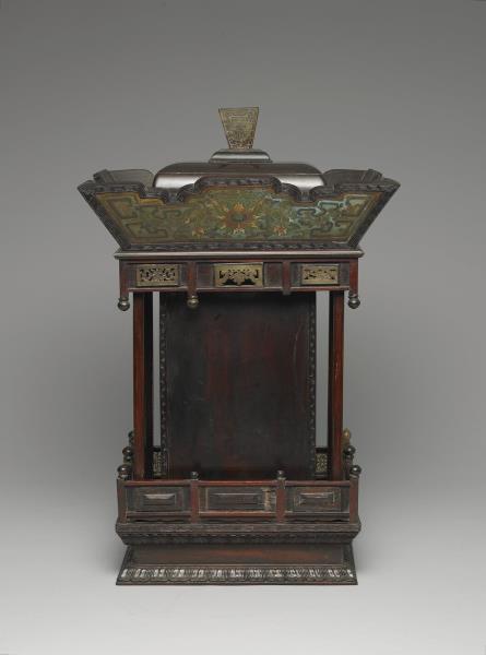 黑漆嵌掐絲琺瑯佛龕